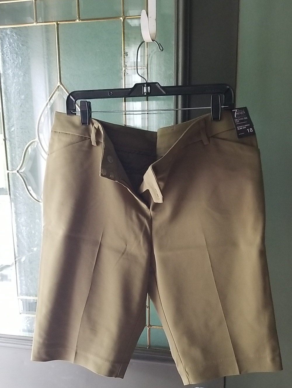 New York  and Company Olive Green Dress Shorts
